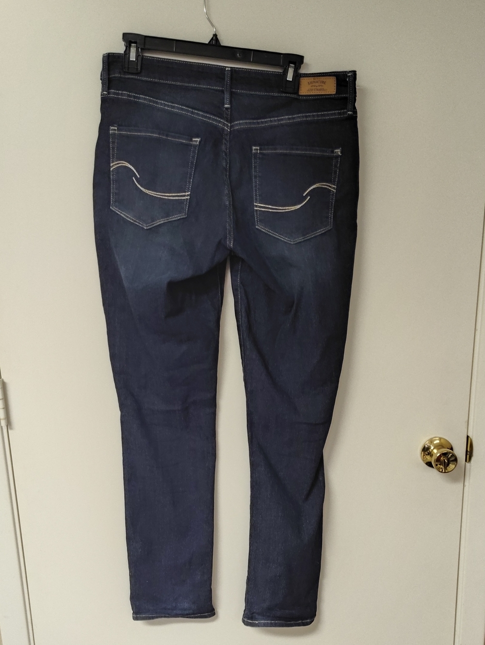 Signature by Levi Strauss Dark Indigo Denim Jeans